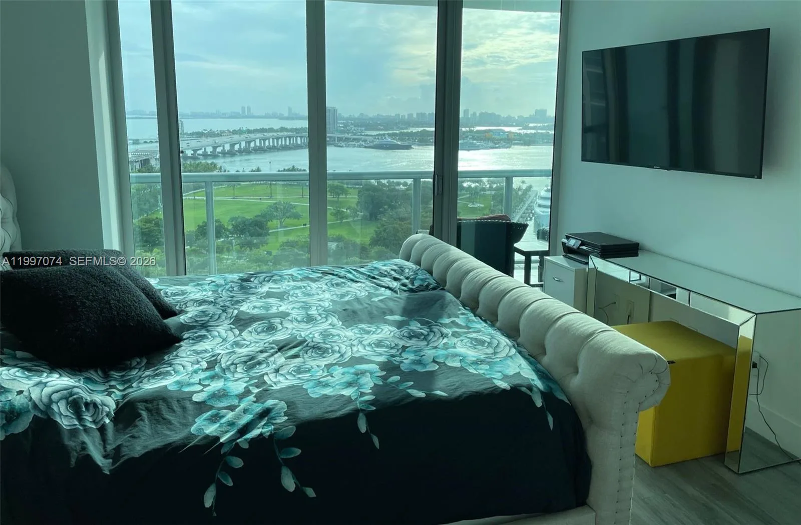 Marina Blue Unit 1810 at 888 Biscayne Blvd # 1810, Miami, FL 33132 — photo 1