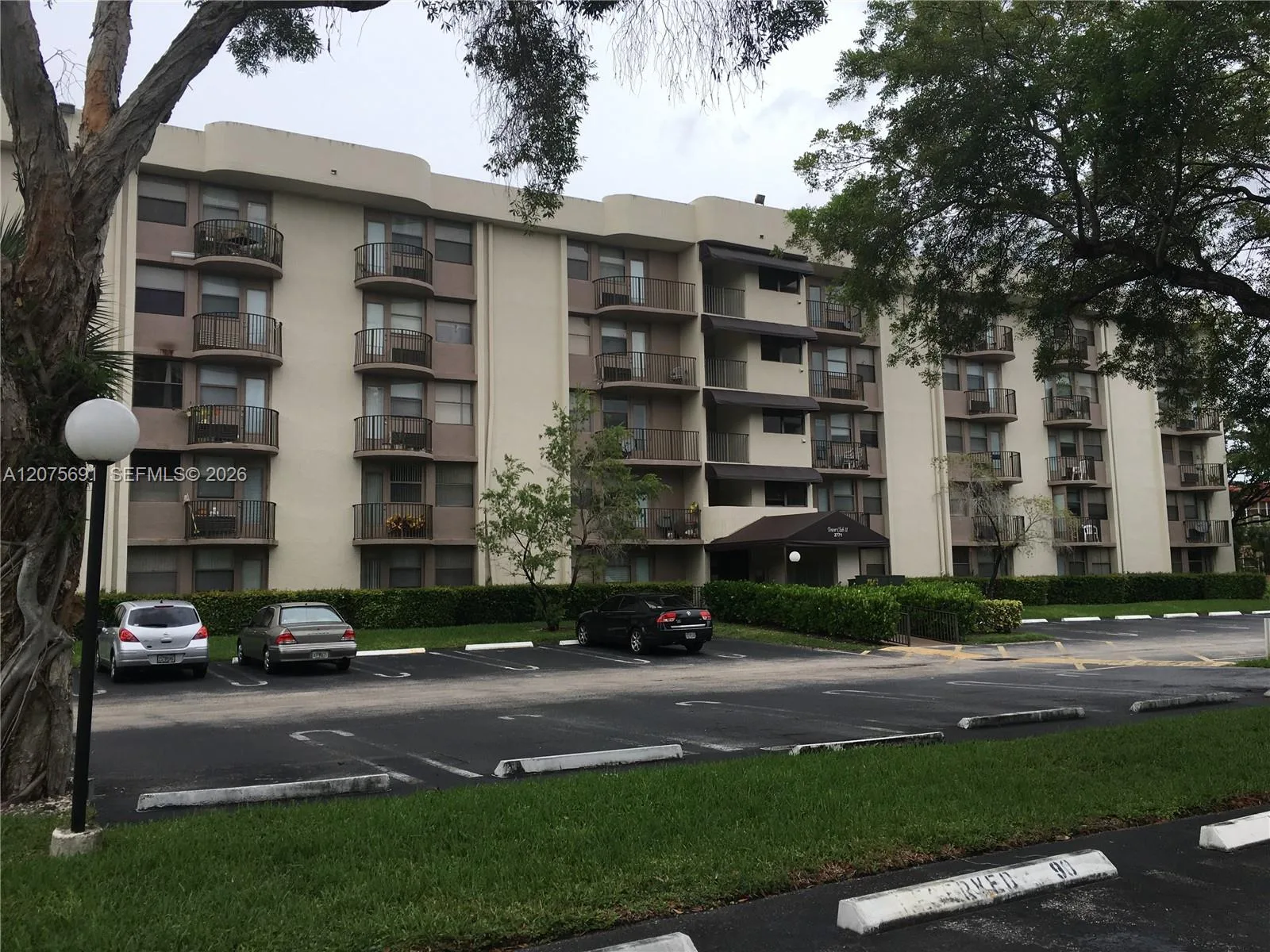 2771 Riverside Dr # 214-A, Coral Springs, FL 33065