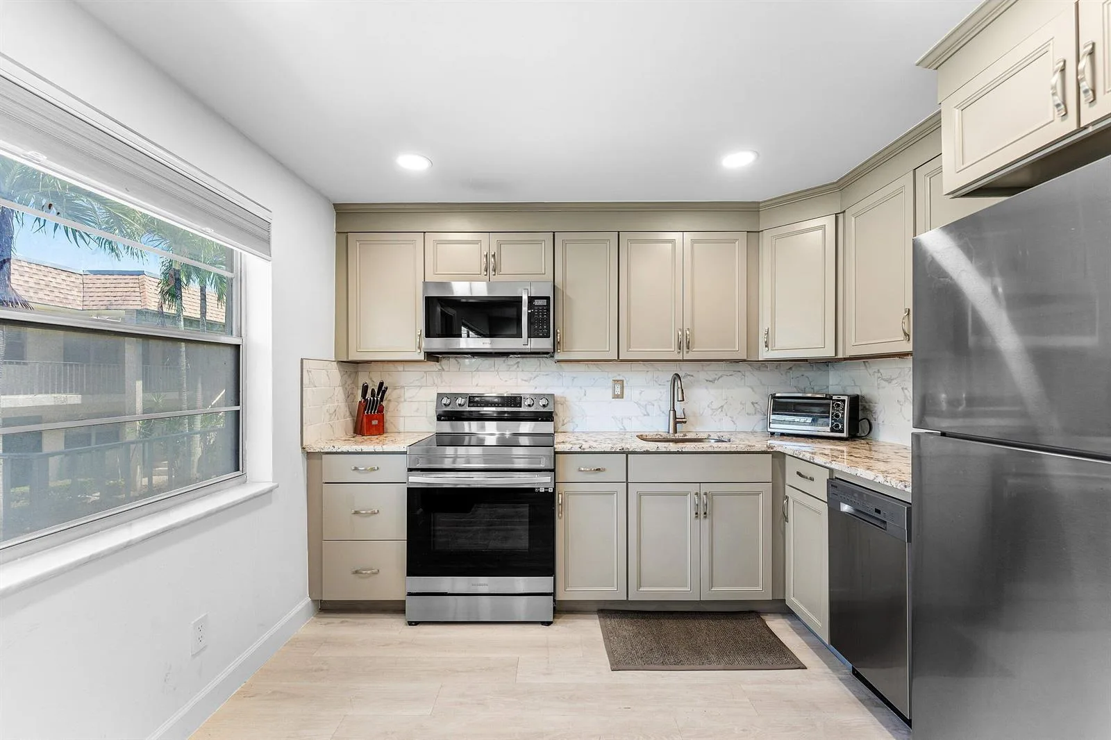 340 NW 19th Street # 2020, Boca Raton, FL 33432 photo 4