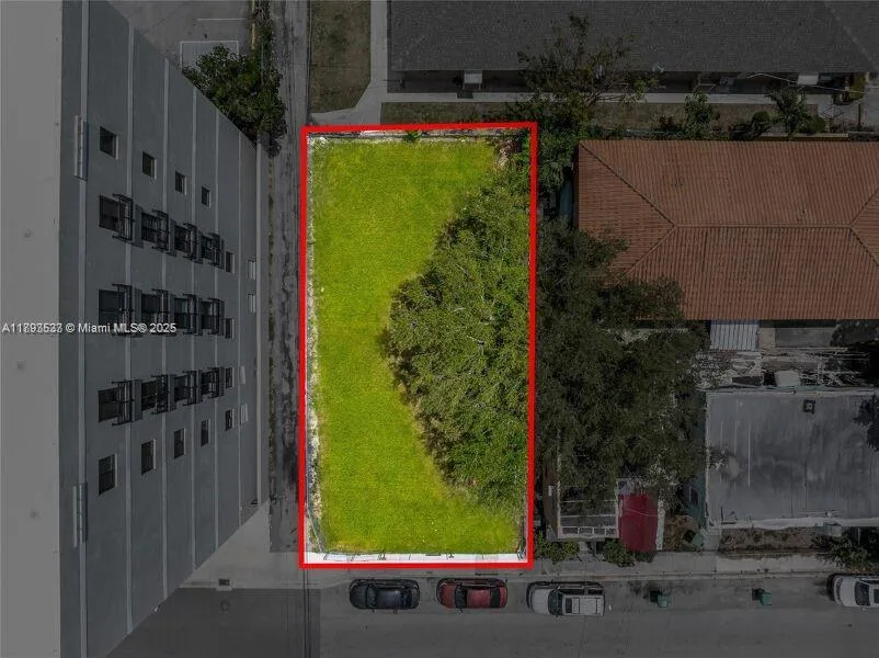 129 SW 21st Ave, Miami, FL 33135 photo 3