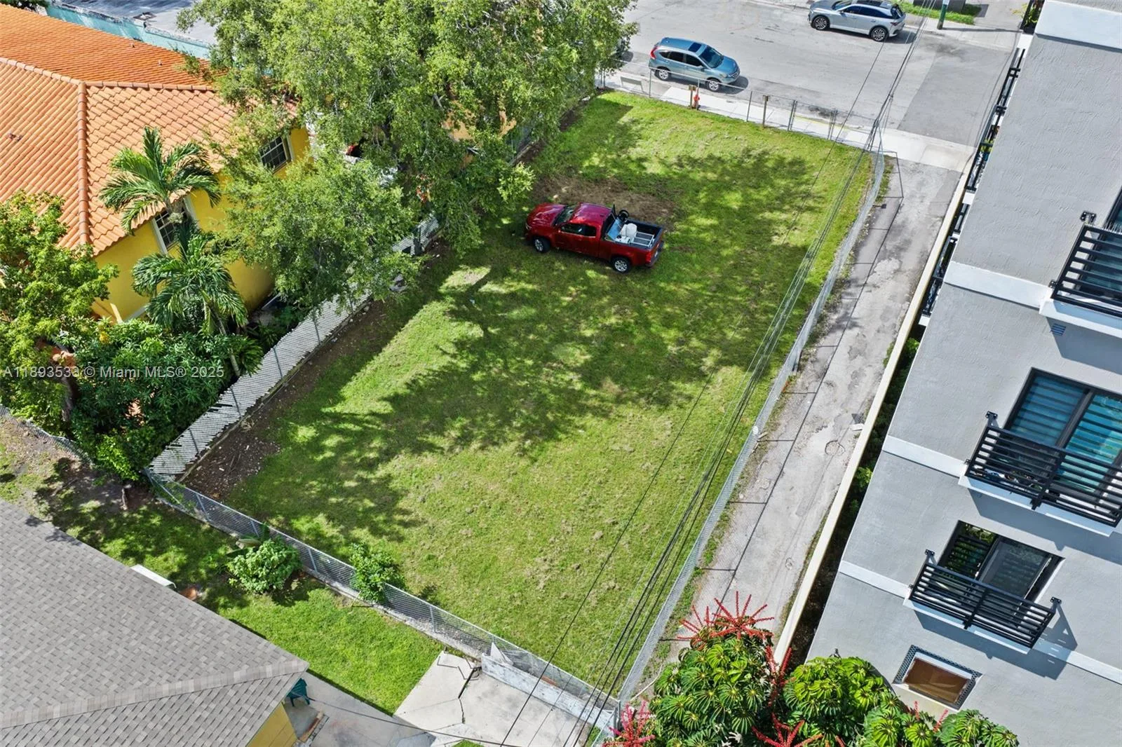 129 SW 21st Ave, Miami, FL 33135 photo 4