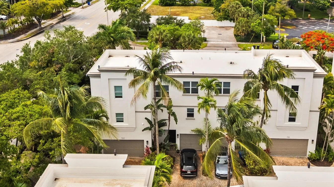 725 SW 4th Avenue, Fort Lauderdale, FL 33315 — zdjęcie 3