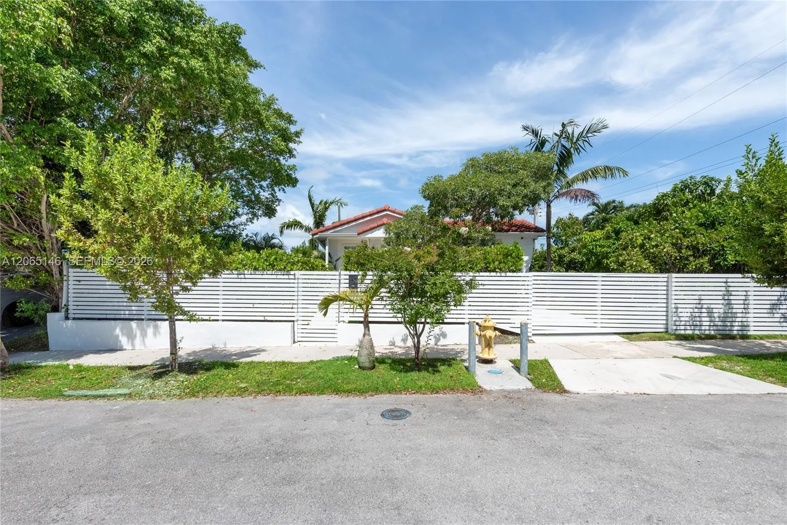 1450 SW 20th Ave # 1450, Miami, FL 33145