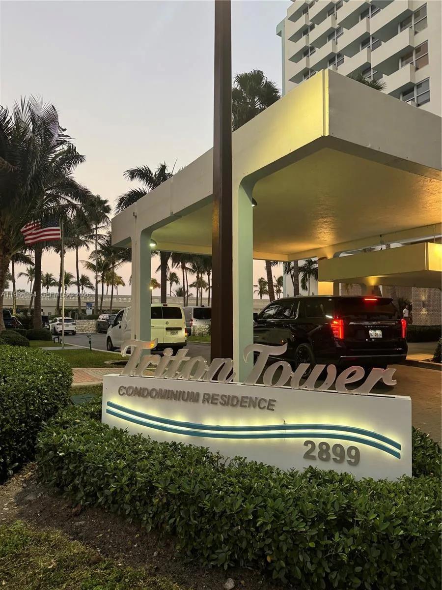 2899 Collins Ave # 936, Miami Beach, FL 33140