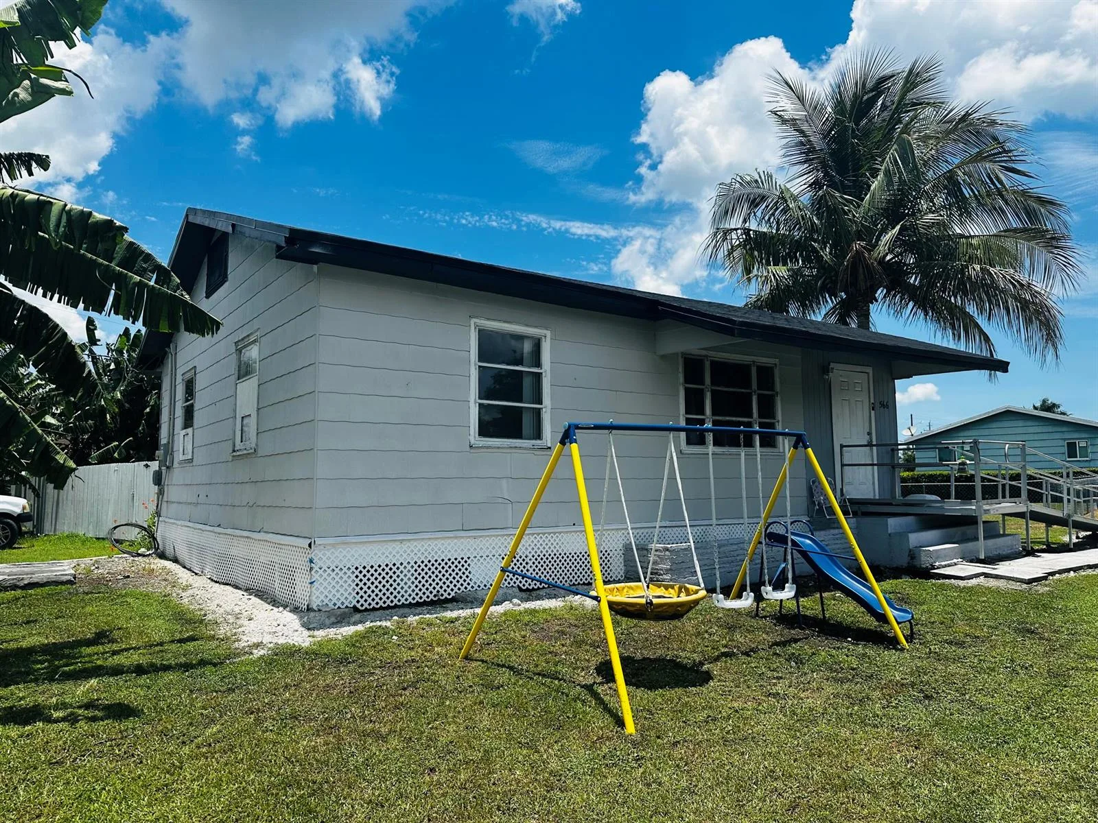 566 SE 7th Drive, Belle Glade, FL 33430