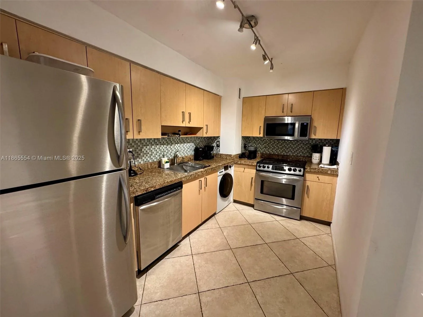 9195 Collins Ave # 414, Surfside, FL 33154 photo 9