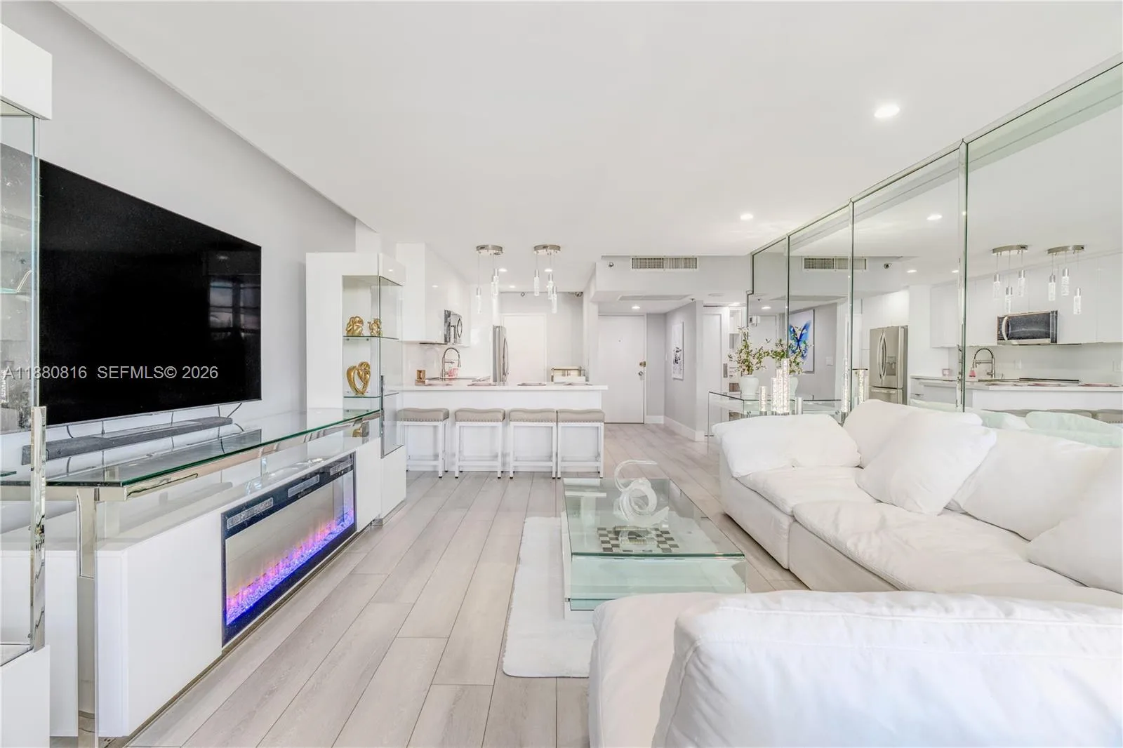 100 Lincoln Rd # 323, Miami Beach, FL 33139 photo 7