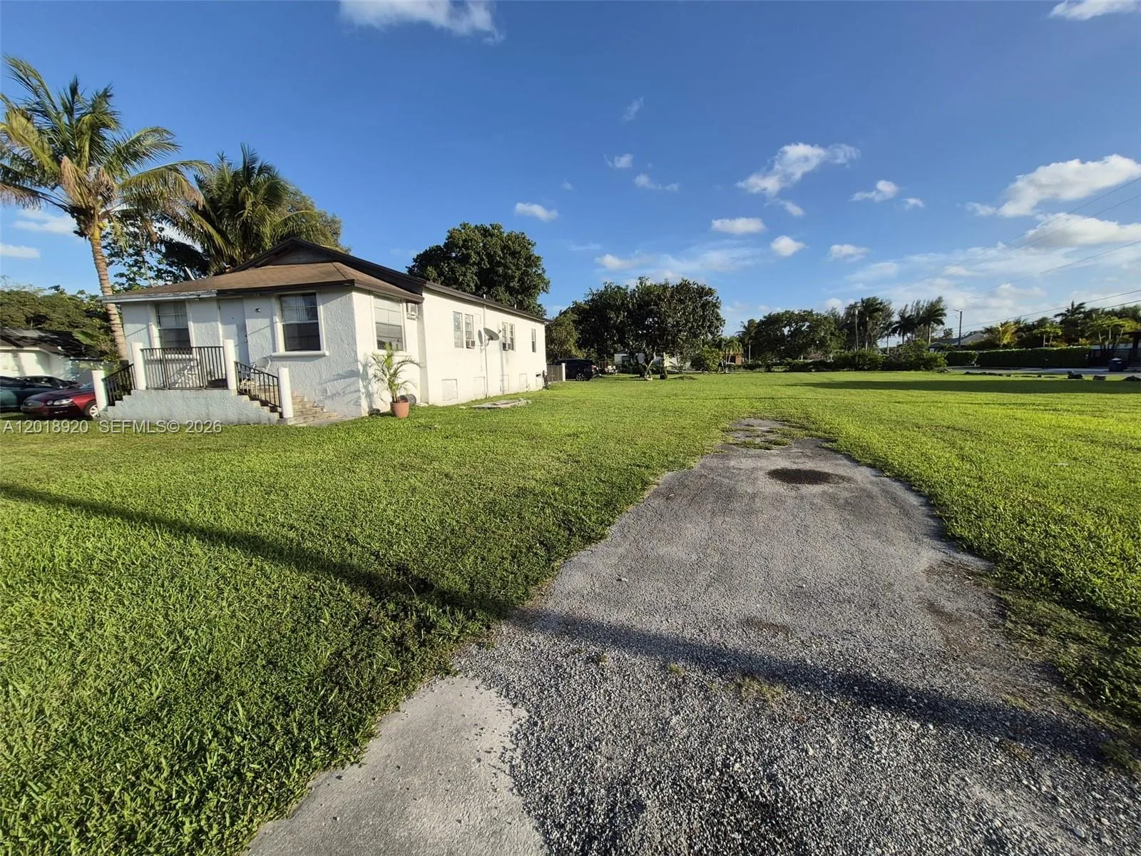1880 NW 111th St, Miami, FL 33167 photo 3