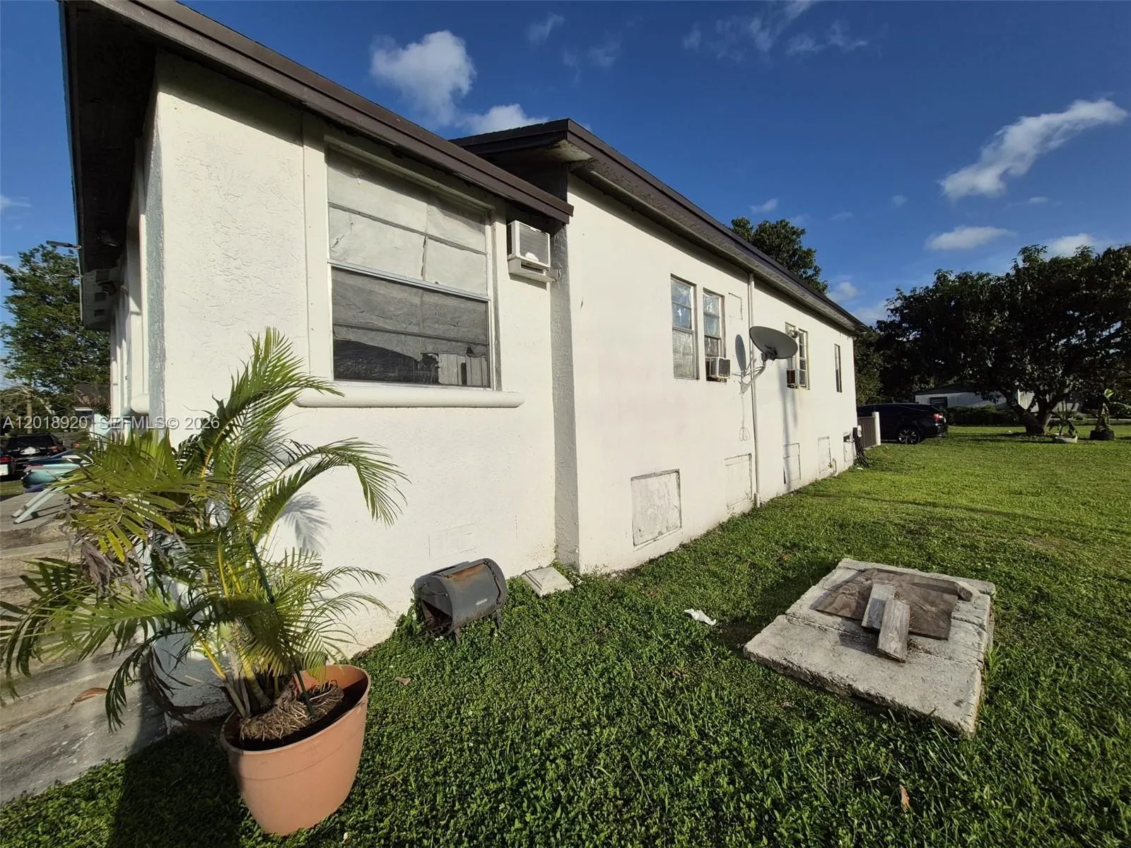 1880 NW 111th St, Miami, FL 33167 photo 5
