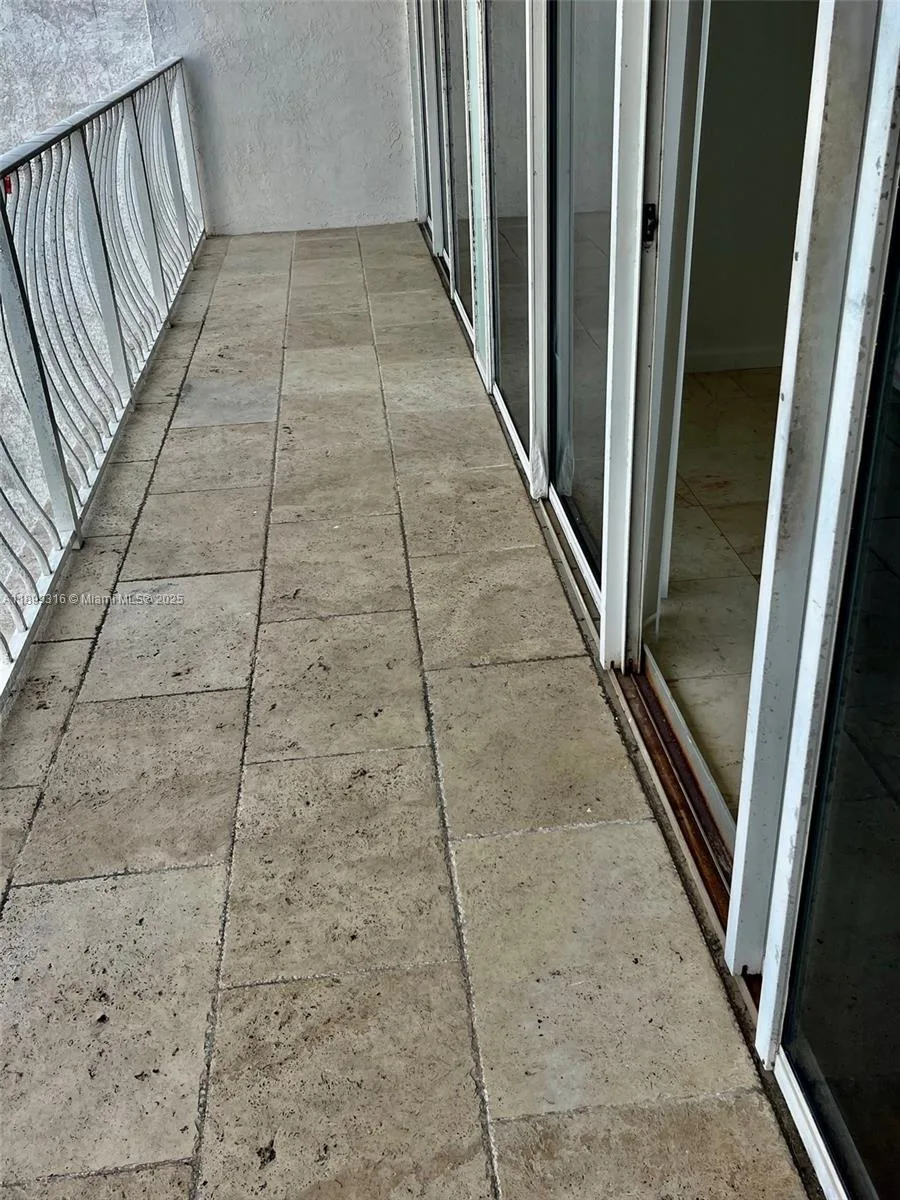 7601 E Treasure Dr # 2308, North Bay Village, FL 33141 photo 10