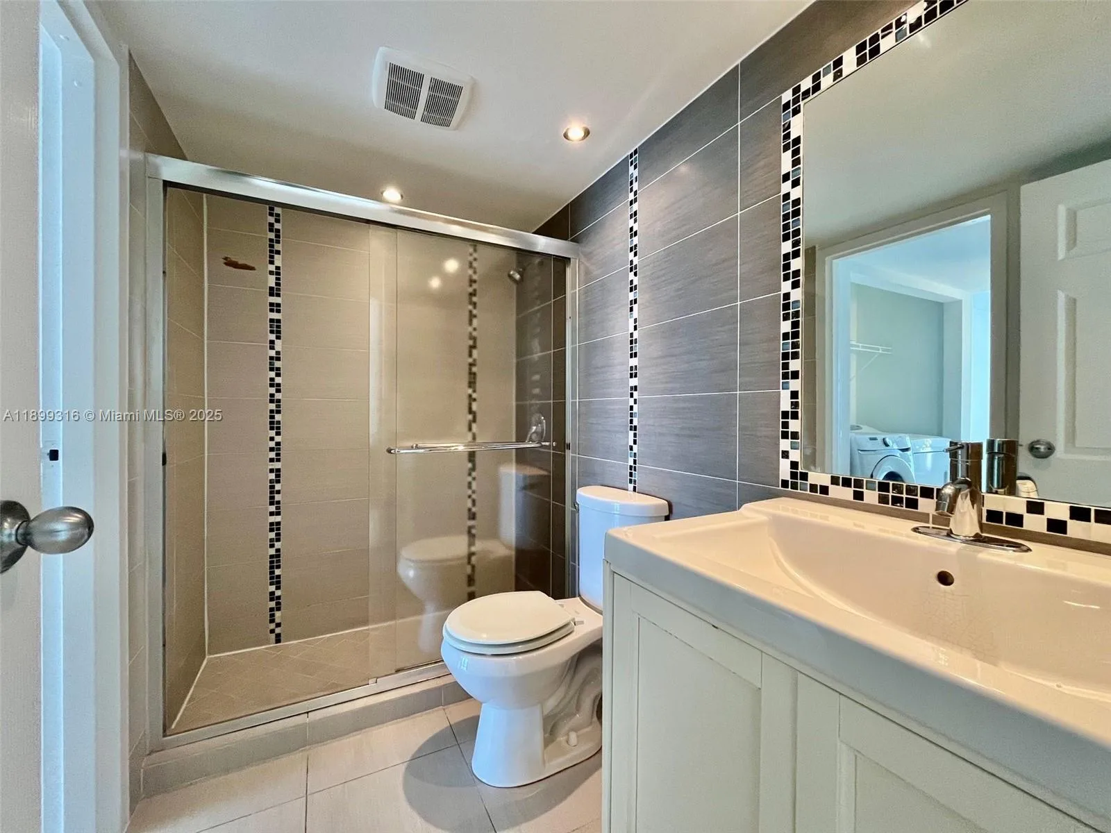 7601 E Treasure Dr # 2308, North Bay Village, FL 33141 photo 11