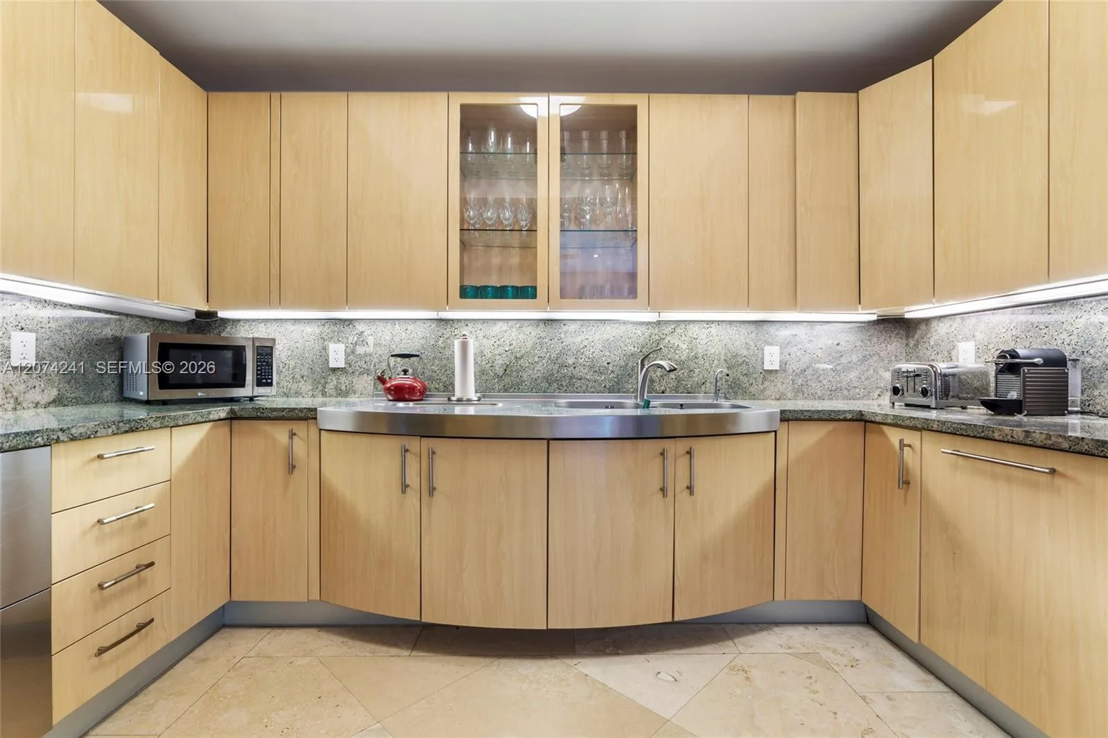 100 S Pointe Dr # 1810, Miami Beach, FL 33139 photo 13