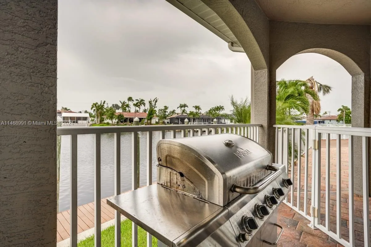 1759 SE 46th Street, Cape Coral, FL 33904 photo 5
