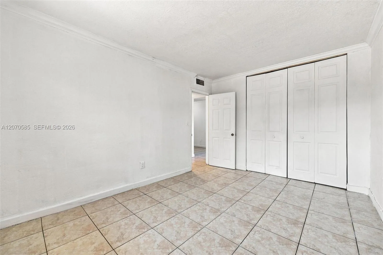 1245 W 24th St # 223, Hialeah, FL 33010 photo 12