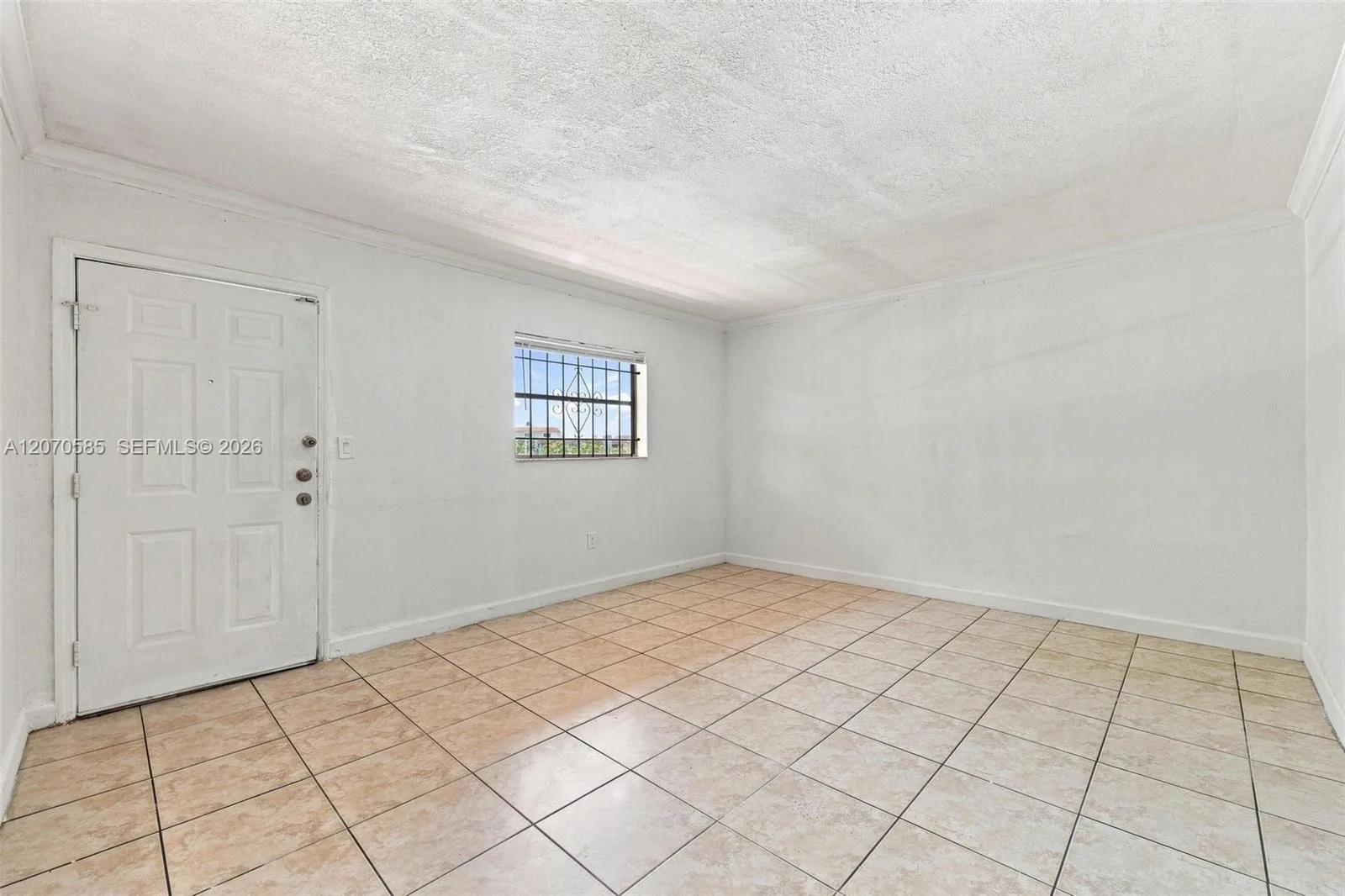 1245 W 24th St # 223, Hialeah, FL 33010 photo 2