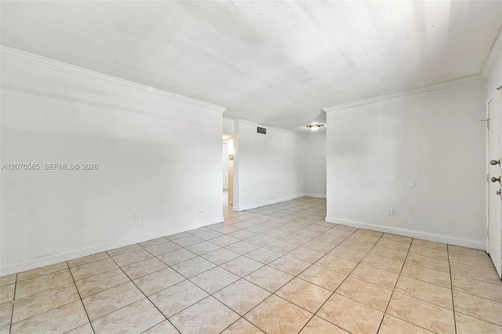 1245 W 24th St # 223, Hialeah, FL 33010 photo 4
