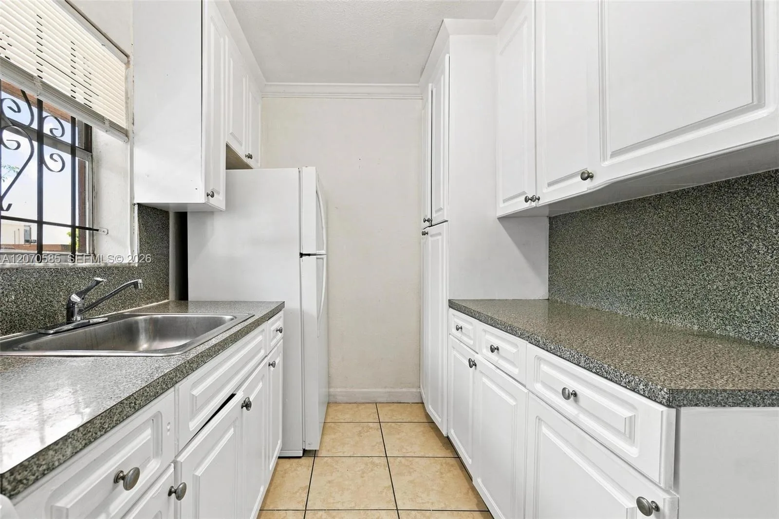 1245 W 24th St # 223, Hialeah, FL 33010 photo 9