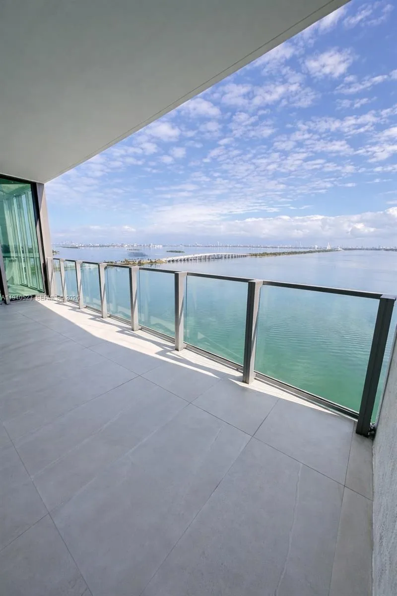 2900 NE 7th Ave # 1905, Miami, FL 33137 photo 2