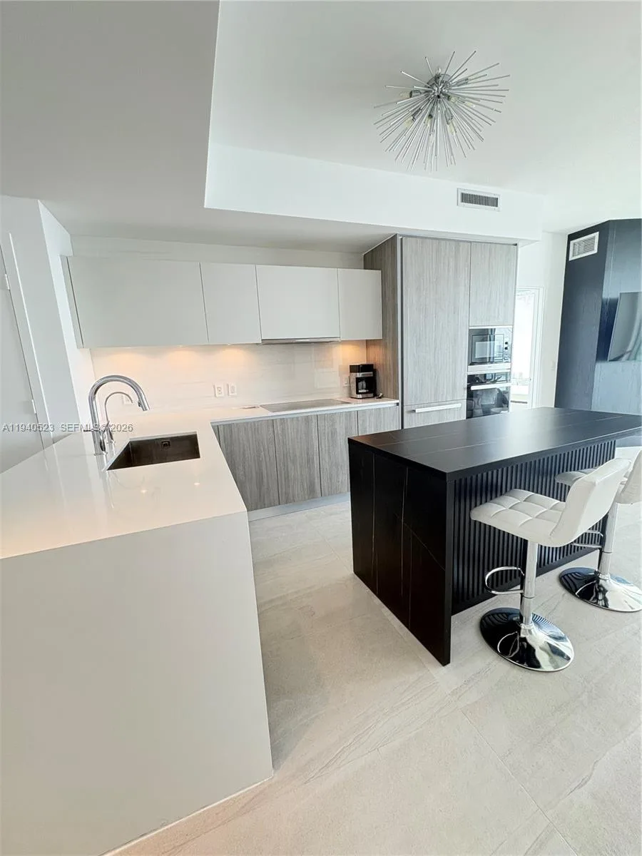2900 NE 7th Ave # 1905, Miami, FL 33137 photo 6