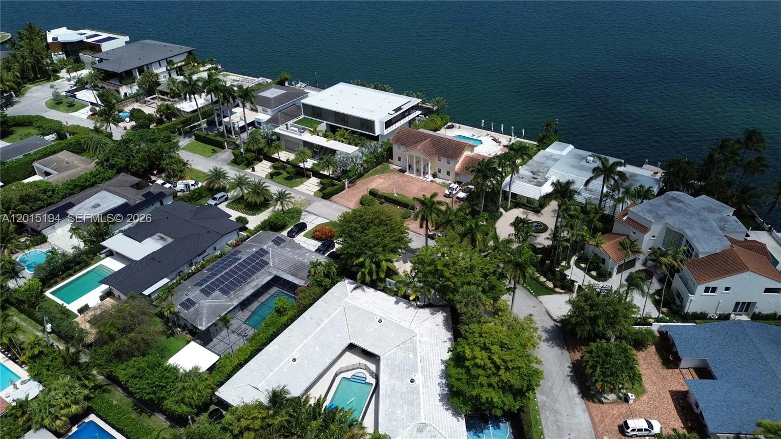 11445 N Bayshore Dr, North Miami, FL 33181 photo 5