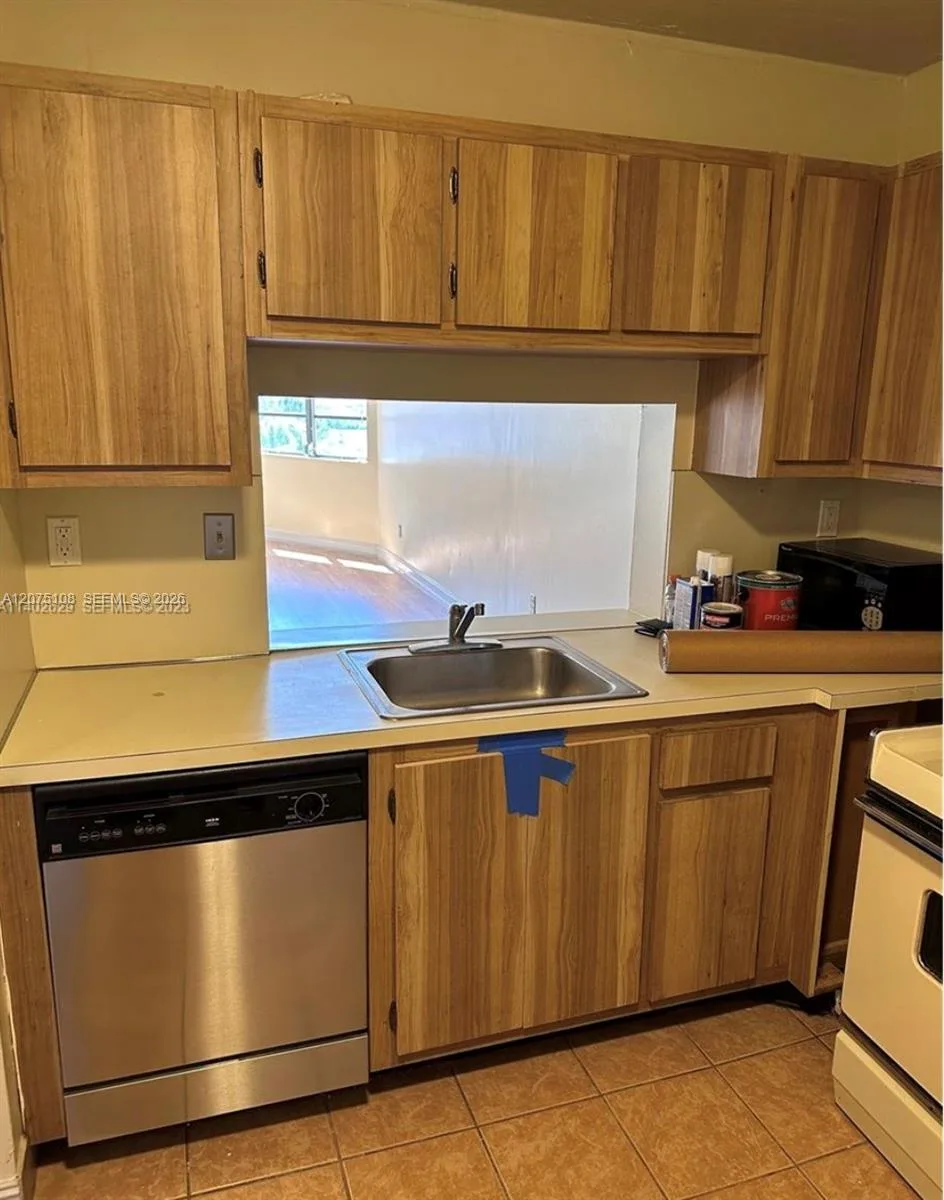 20850 San Simeon Way # 603-5, Miami, FL 33179 photo 9