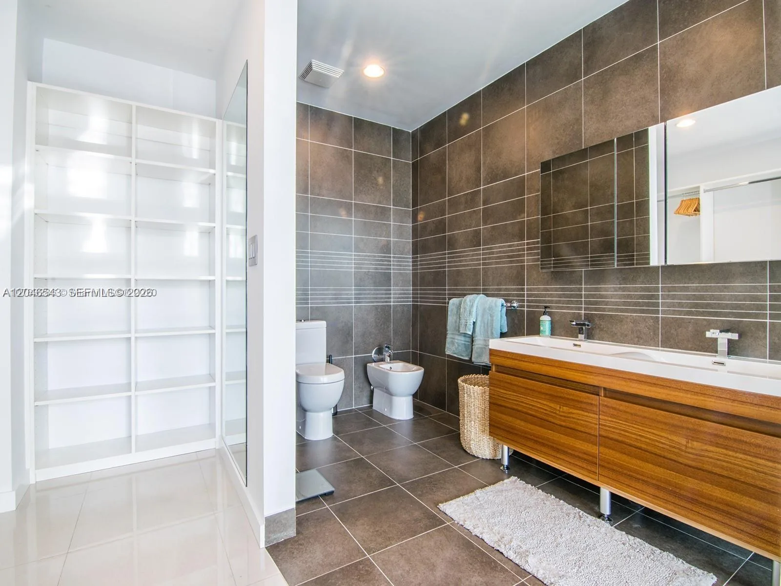 2100 Park Ave # 406, Miami Beach, FL 33139 photo 6