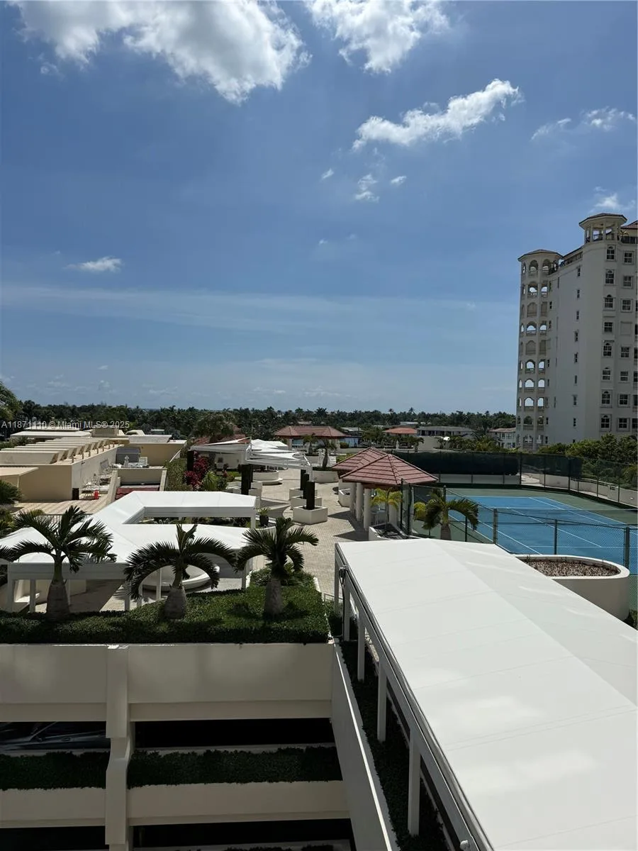 20185 E Country Club Dr # 510, Aventura, FL 33180 photo 12