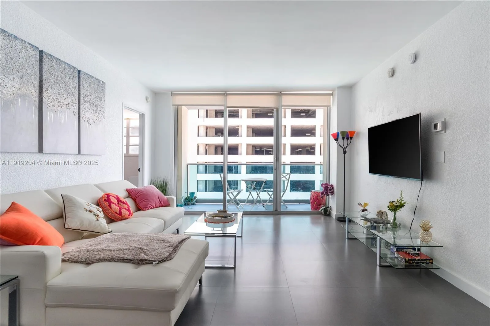 4001 S Ocean Dr # 8F, Hollywood, FL 33019