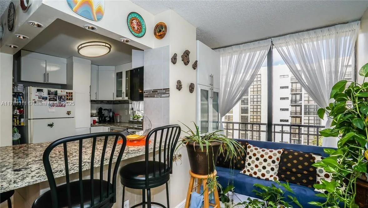 17011 N Bay Rd # 701, Sunny Isles Beach, FL 33160 photo 11