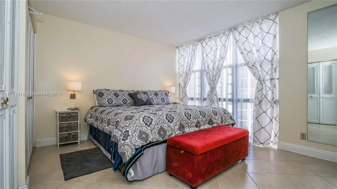 17011 N Bay Rd # 701, Sunny Isles Beach, FL 33160 photo 13