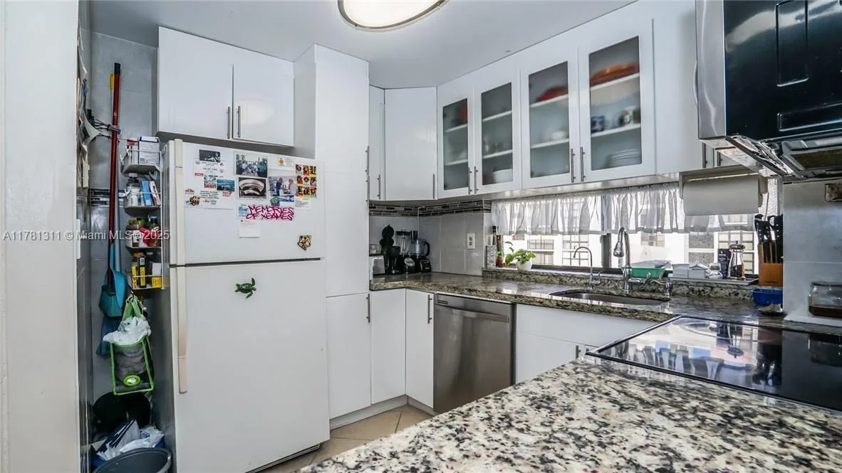 17011 N Bay Rd # 701, Sunny Isles Beach, FL 33160 photo 8