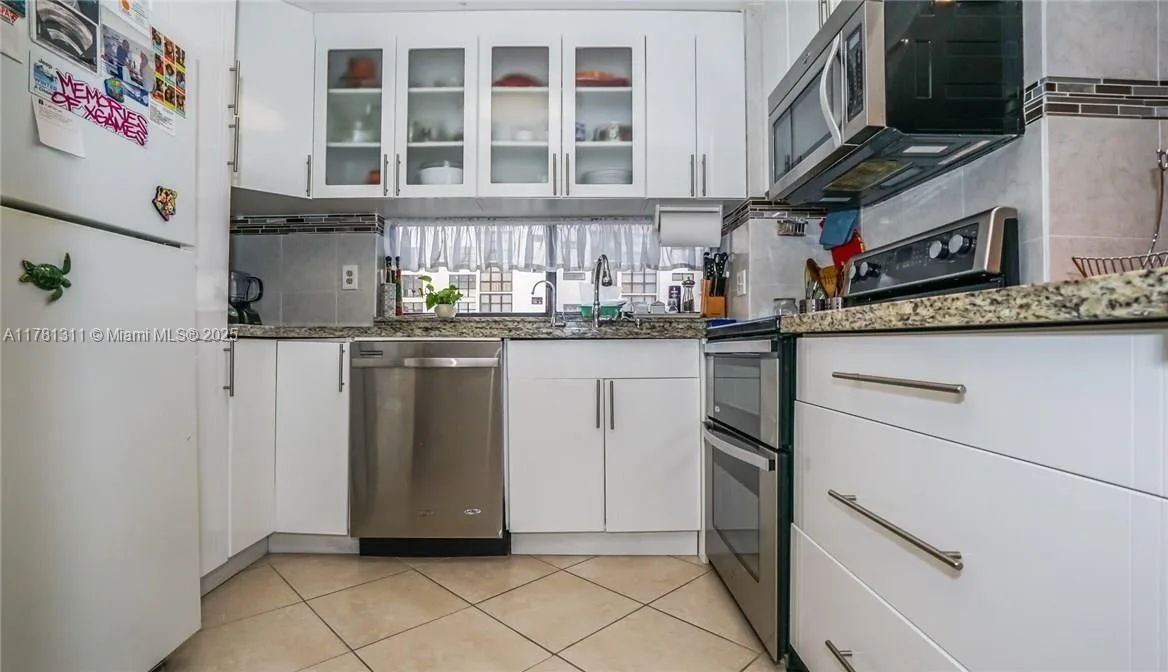 17011 N Bay Rd # 701, Sunny Isles Beach, FL 33160 photo 9
