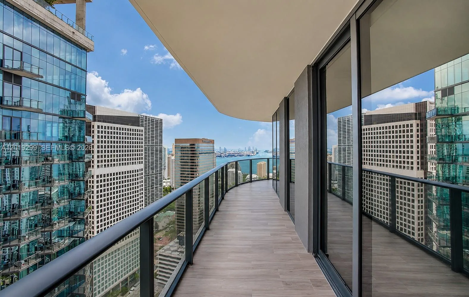 801 S Miami Ave # 3905, Miami, FL 33130 photo 2