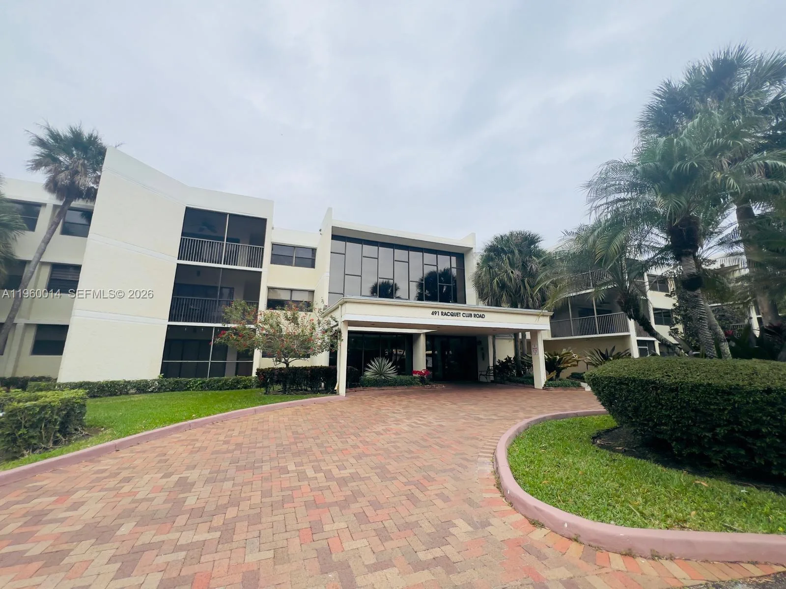 491 Racquet Club Rd # 211, Weston, FL 33326 photo 3