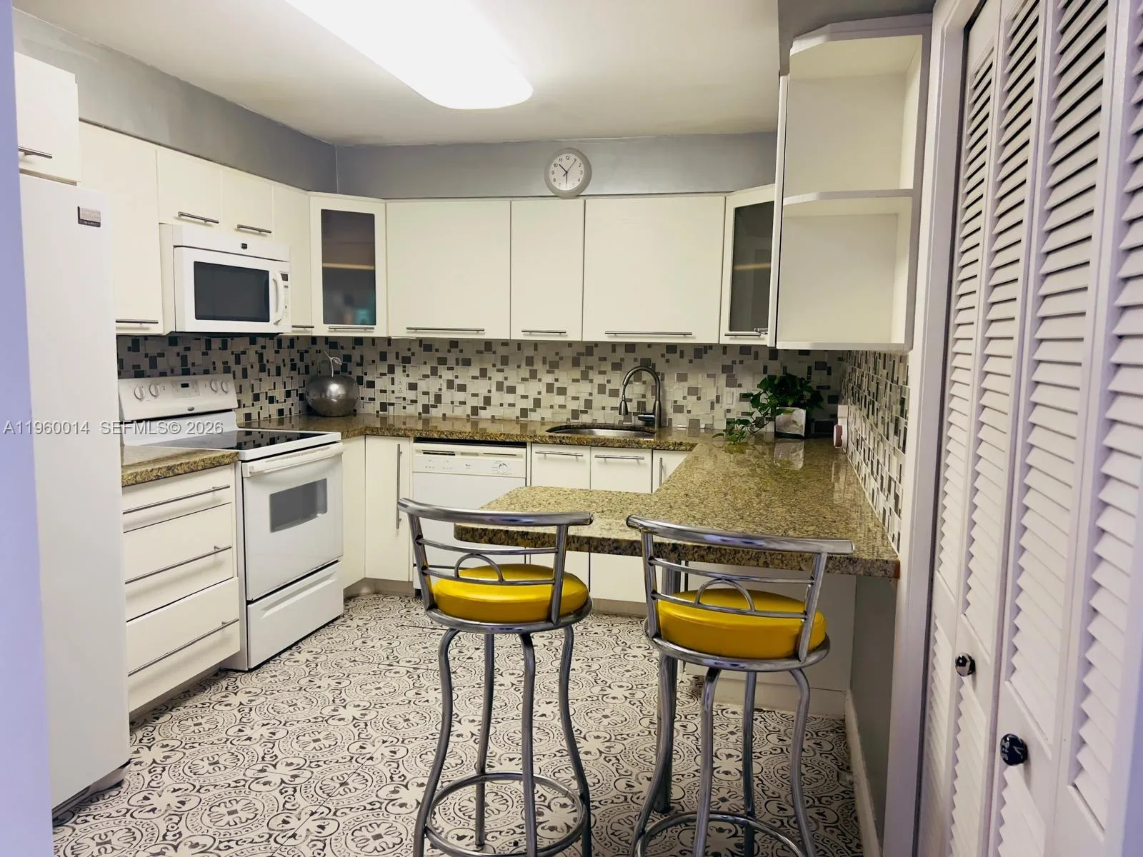 491 Racquet Club Rd # 211, Weston, FL 33326 photo 6