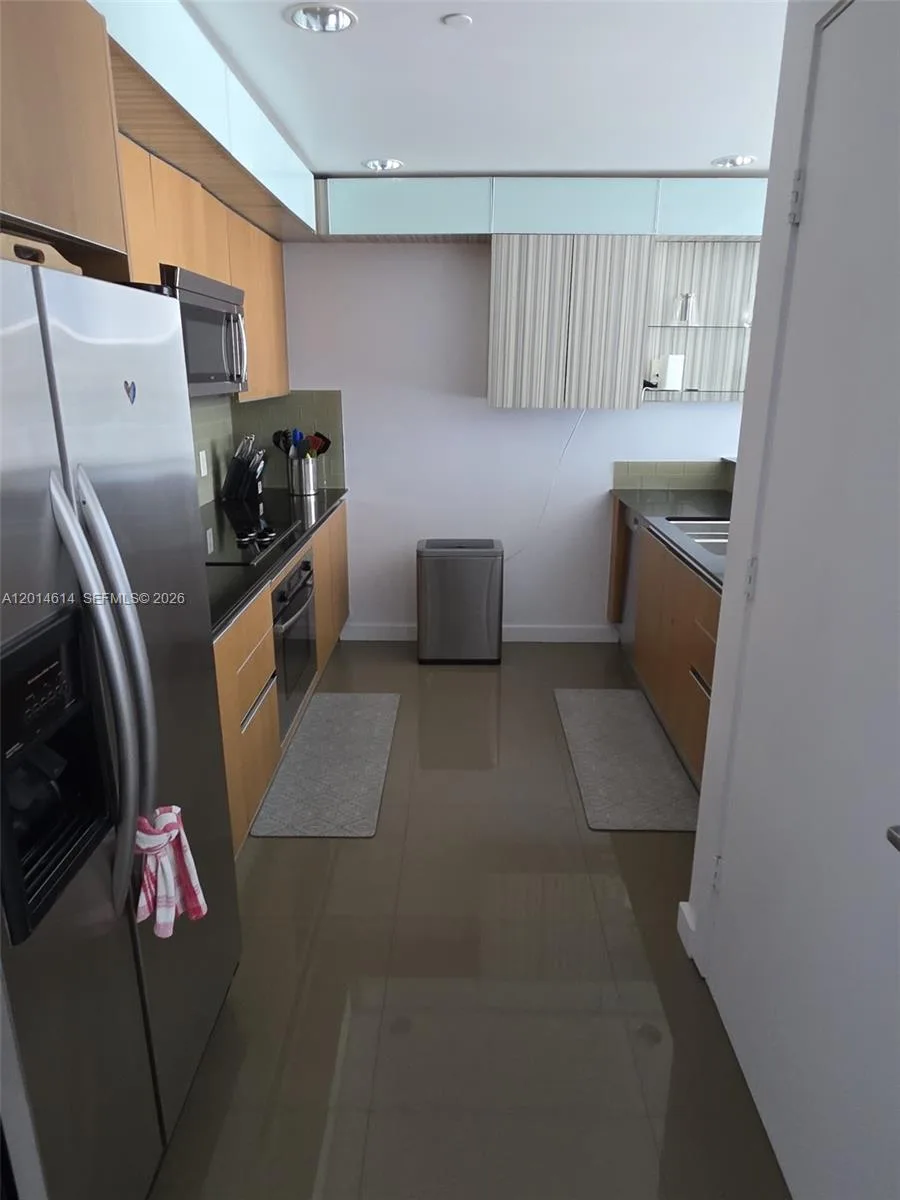 1060 Brickell Ave # 2201, Miami, FL 33131 photo 7