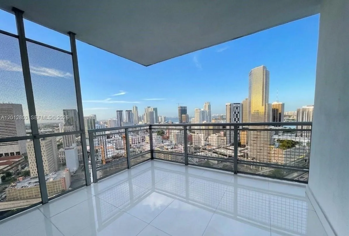 350 S Miami Ave # 3509, Miami, FL 33130 photo 5