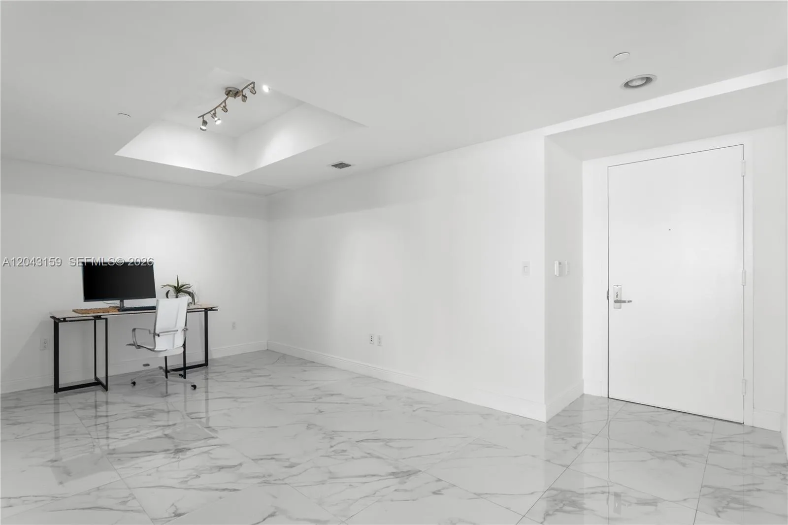 465 Brickell Ave # 5505, Miami, FL 33131 photo 4