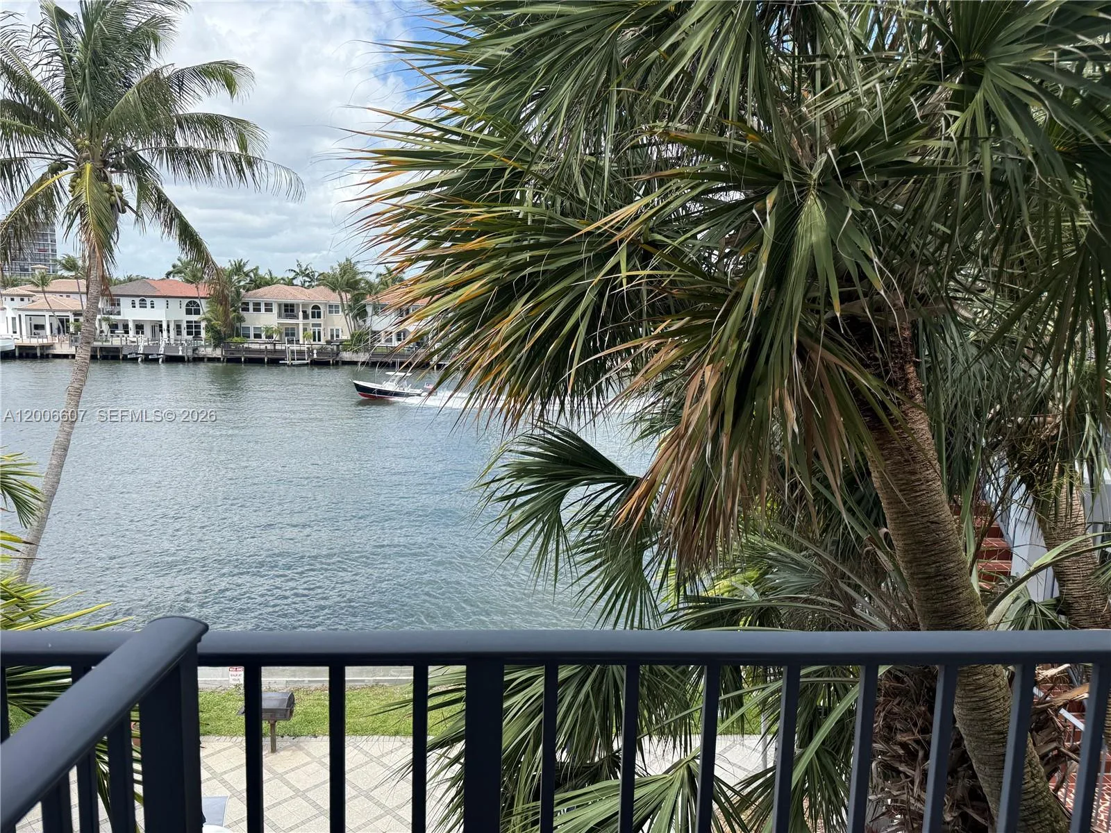2600 S Ocean Dr # S306, Hollywood, FL 33019