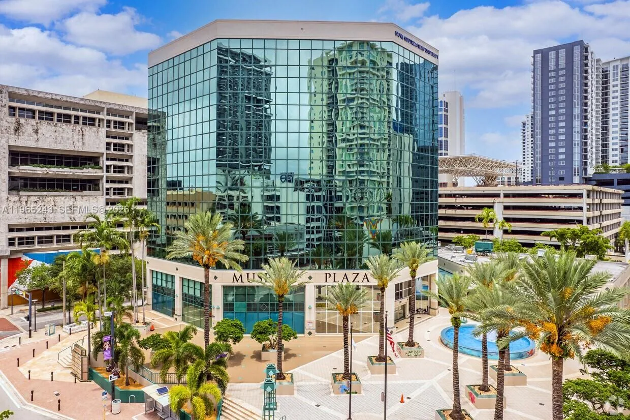 200 S Andrews Ave # 300, Fort Lauderdale, FL 33301 photo 2