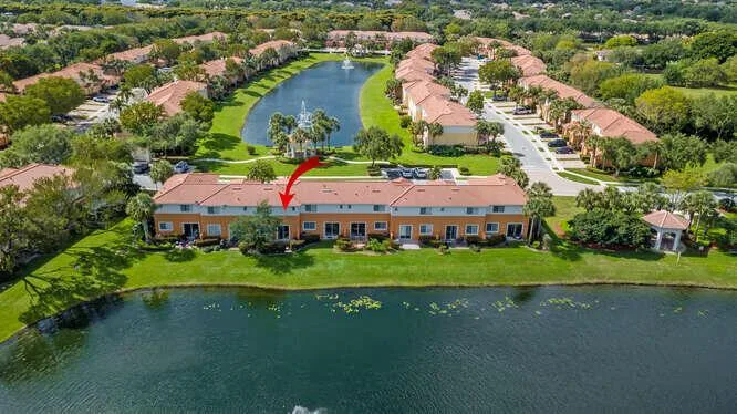 7401 Sarentino Lane # 211, Boynton Beach, FL 33437