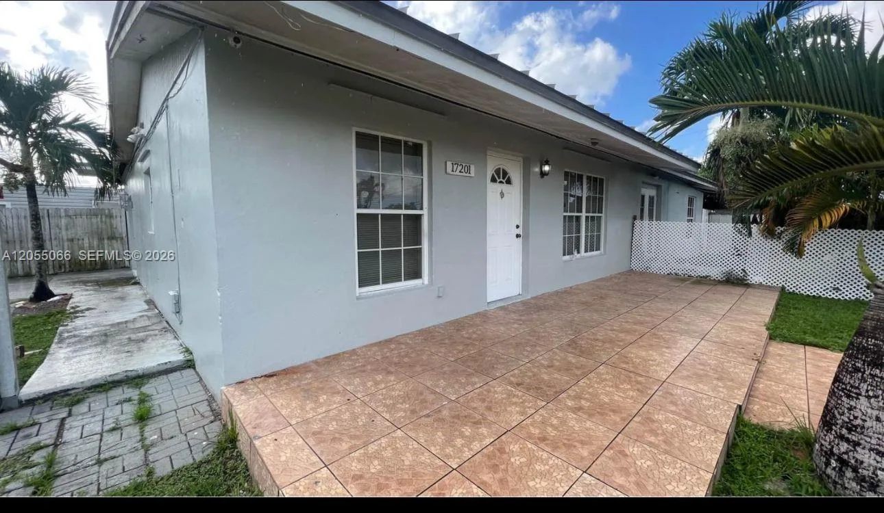17201 NW 53rd Ave # 1, Miami Gardens, FL 33055 photo 2
