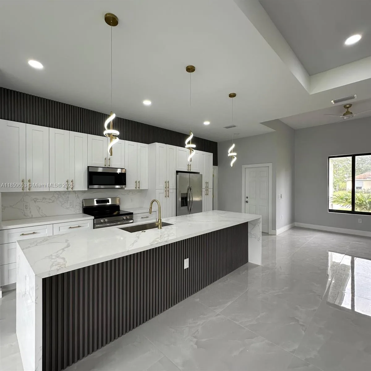 1015 Clark Ave, Lehigh Acres, FL 33972 photo 3