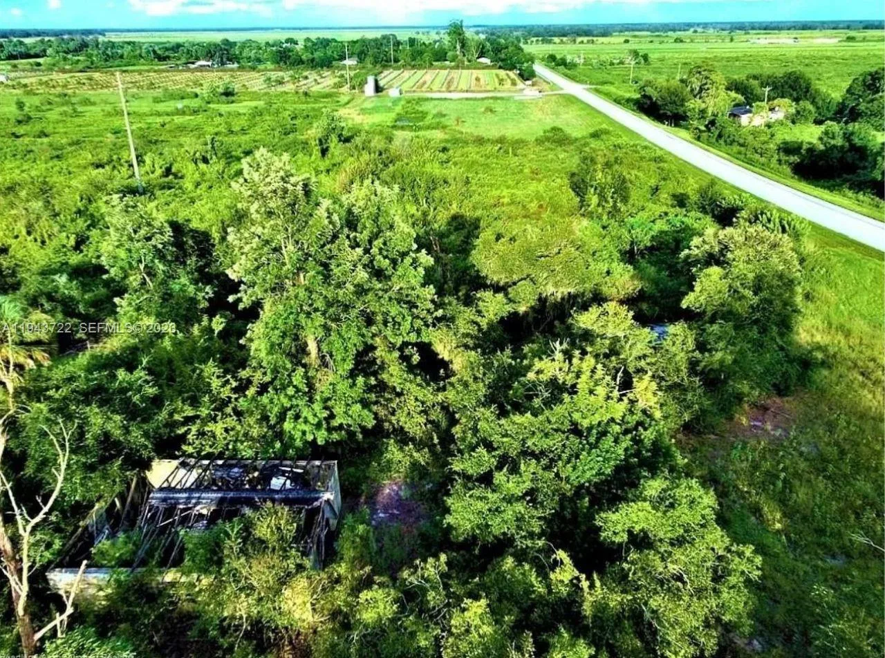 1370 State Road, Lake Placid, FL 33852