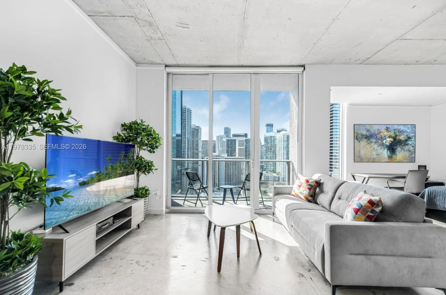 151 SE 1st St # 2409, Miami, FL 33131 photo 5