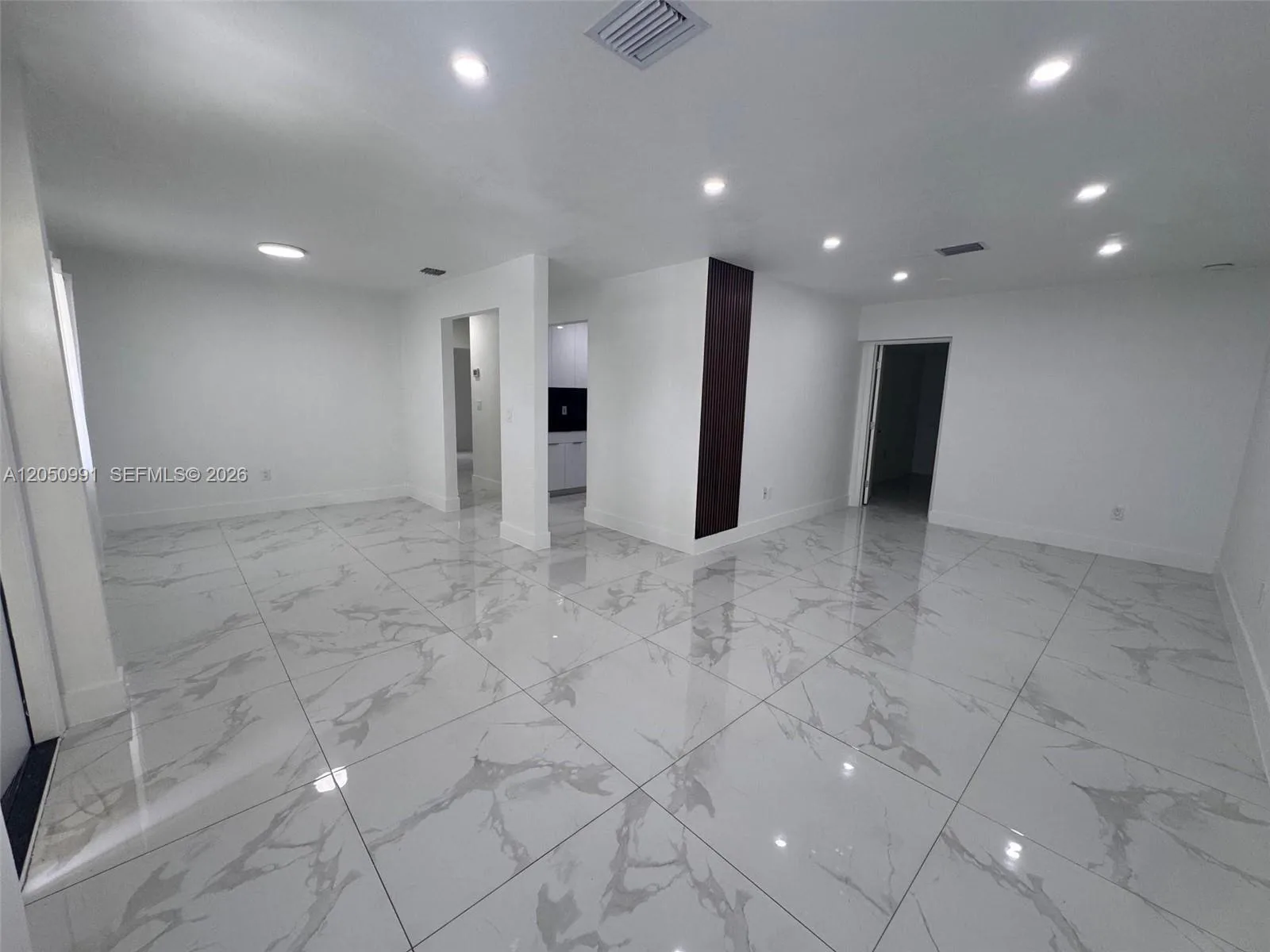 7400 SW 39th St # 1, Miami, FL 33155 photo 2