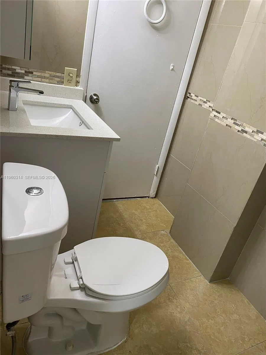 12500 NE 5th Ave # 101, North Miami, FL 33161 photo 6