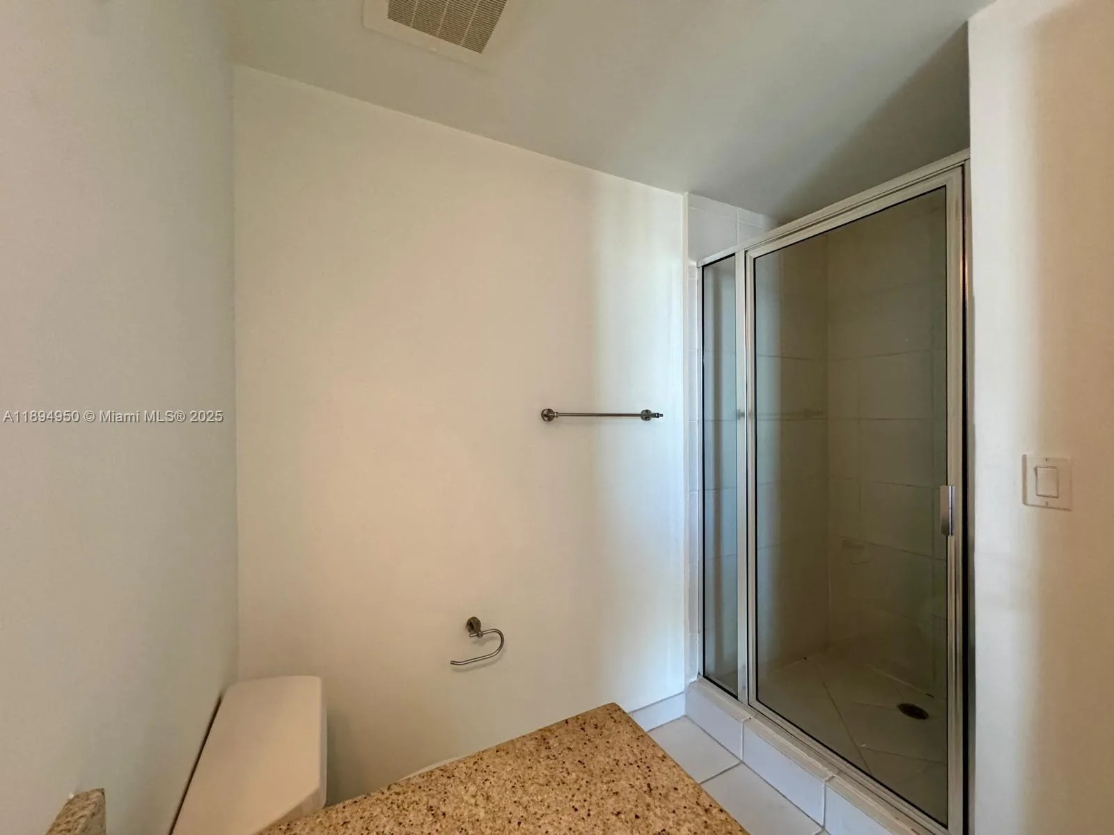 185 SW 7th St # 2411, Miami, FL 33130 photo 13