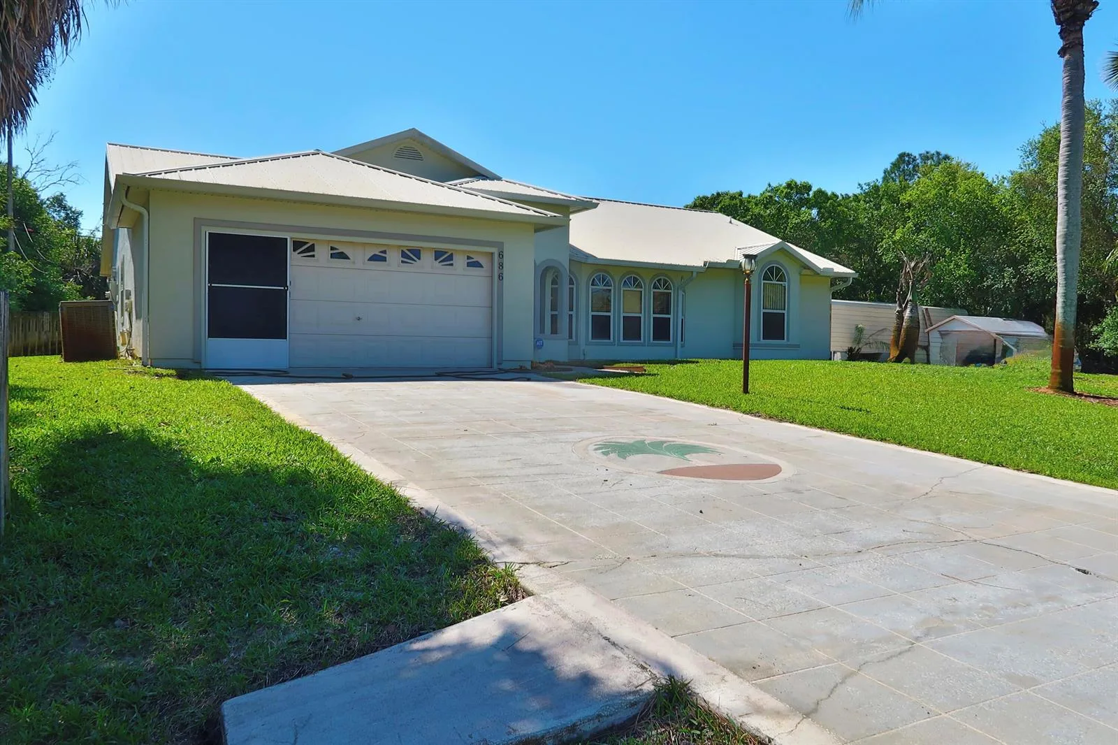 686 Caravan Terrace, Sebastian, FL 32958 photo 3