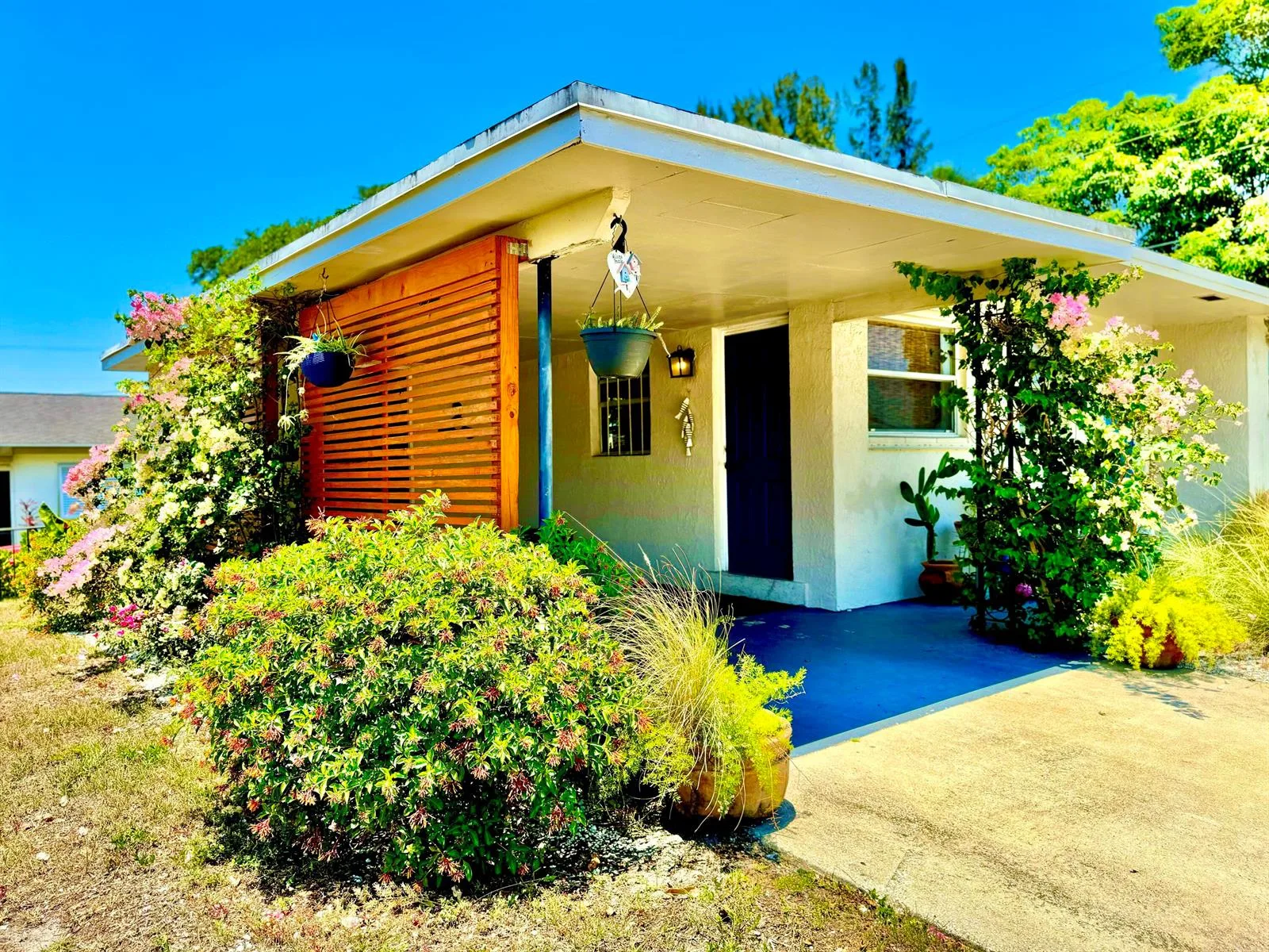 2401 Avenue Q, West Palm Beach, FL 33404 photo 7